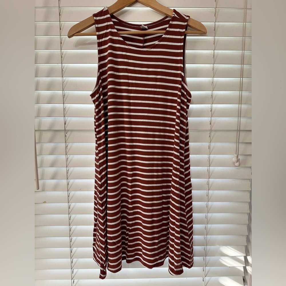 EUC Old Navy Petite Striped Sleeveless Dress